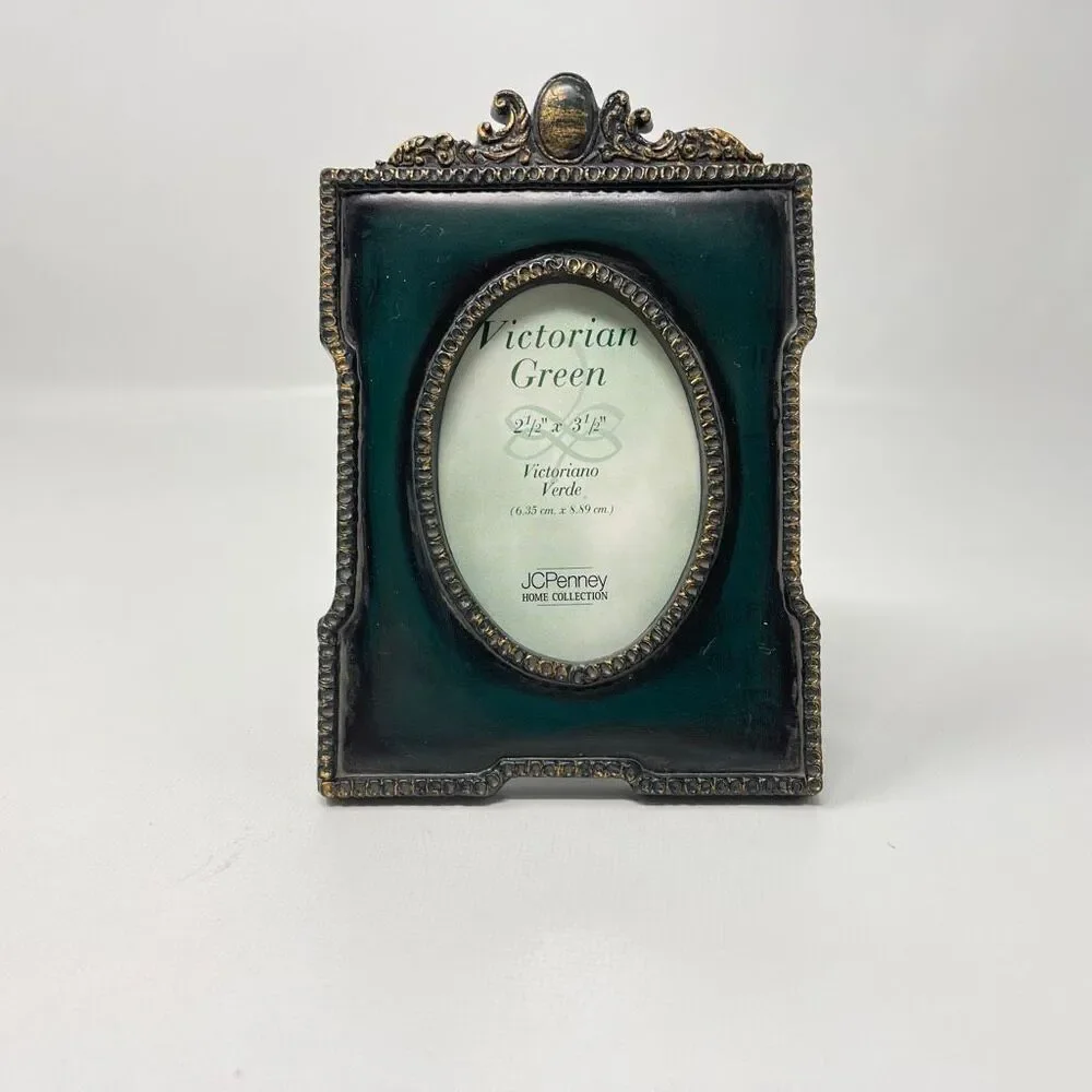 JCPenney Home Picture Frame Victorian Green Ornate Oval 2.5x3.5 Mini Frame